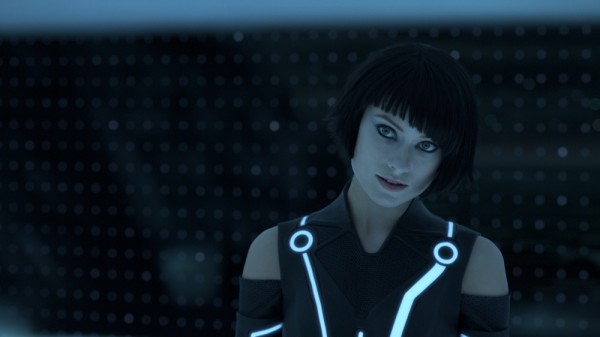 Olivia Wilde looks good in blue as Quorra in "Tron: Legacy".... sooo, Avatar 2, yes?